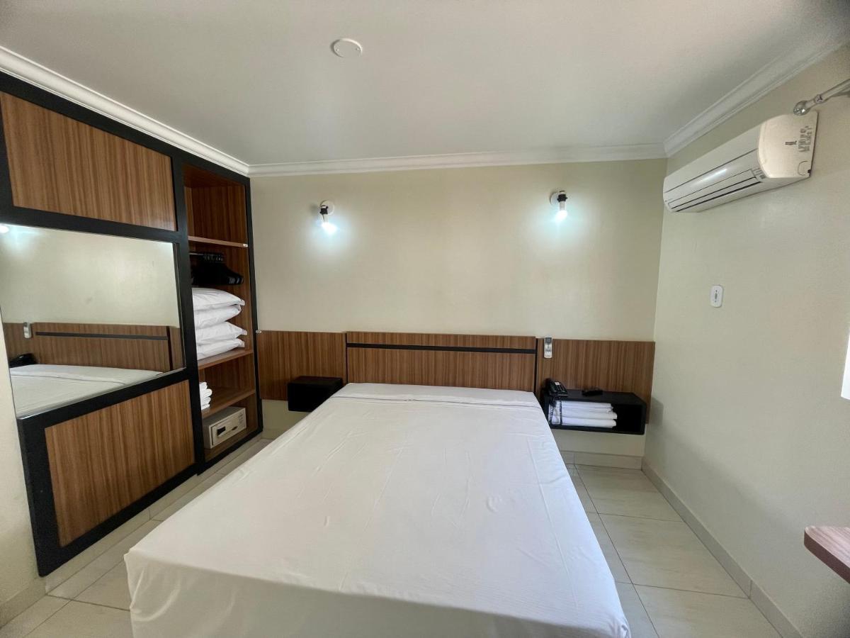 Diroma Resort Internacional Incluso 1 Acesso Ao Acqua Park Vulcao Caldas Novas Exteriör bild